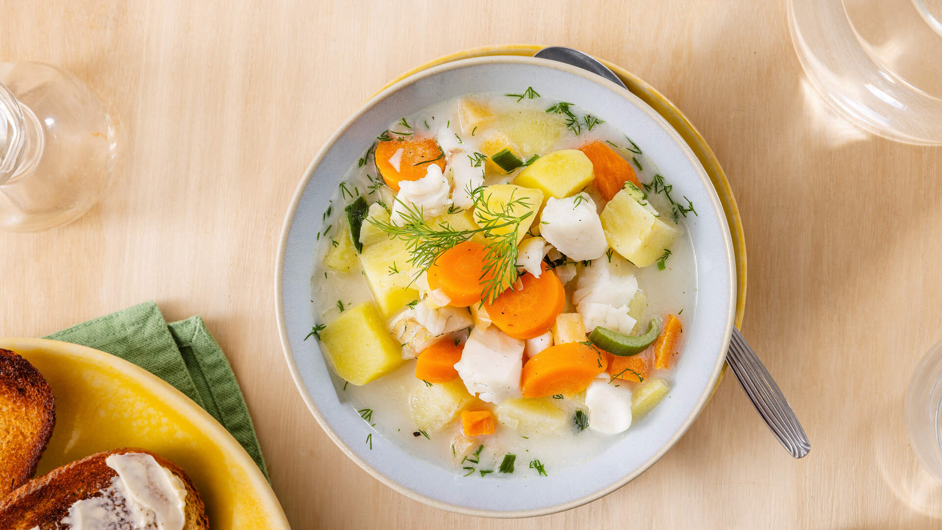 Apetit Kotimainen Luomu peruna & keittokasvis pakaste 750g